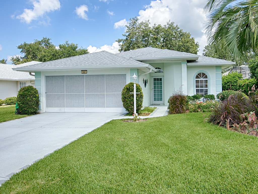 3 Leesburg, Florida Homes featuring 55 Plus, Lakeside Living, & More